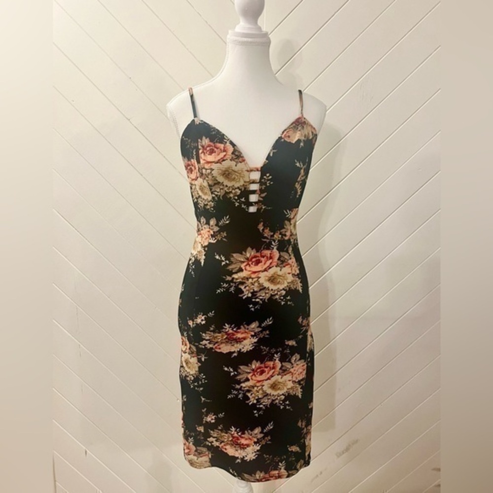 Nobu U Floral Dress